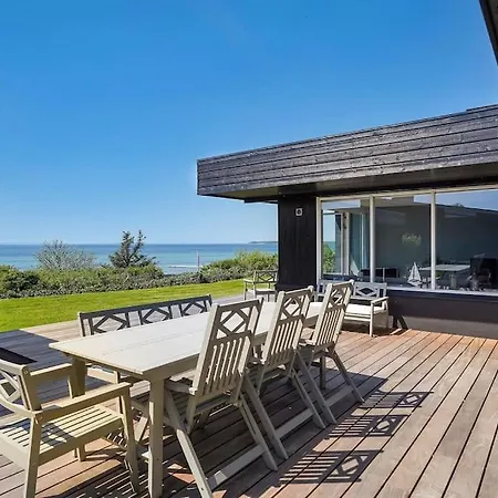 Modern Vacation With Stunning Ocean View *