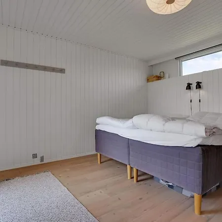 아파트 Modern Vacation With Stunning Ocean View 아센스